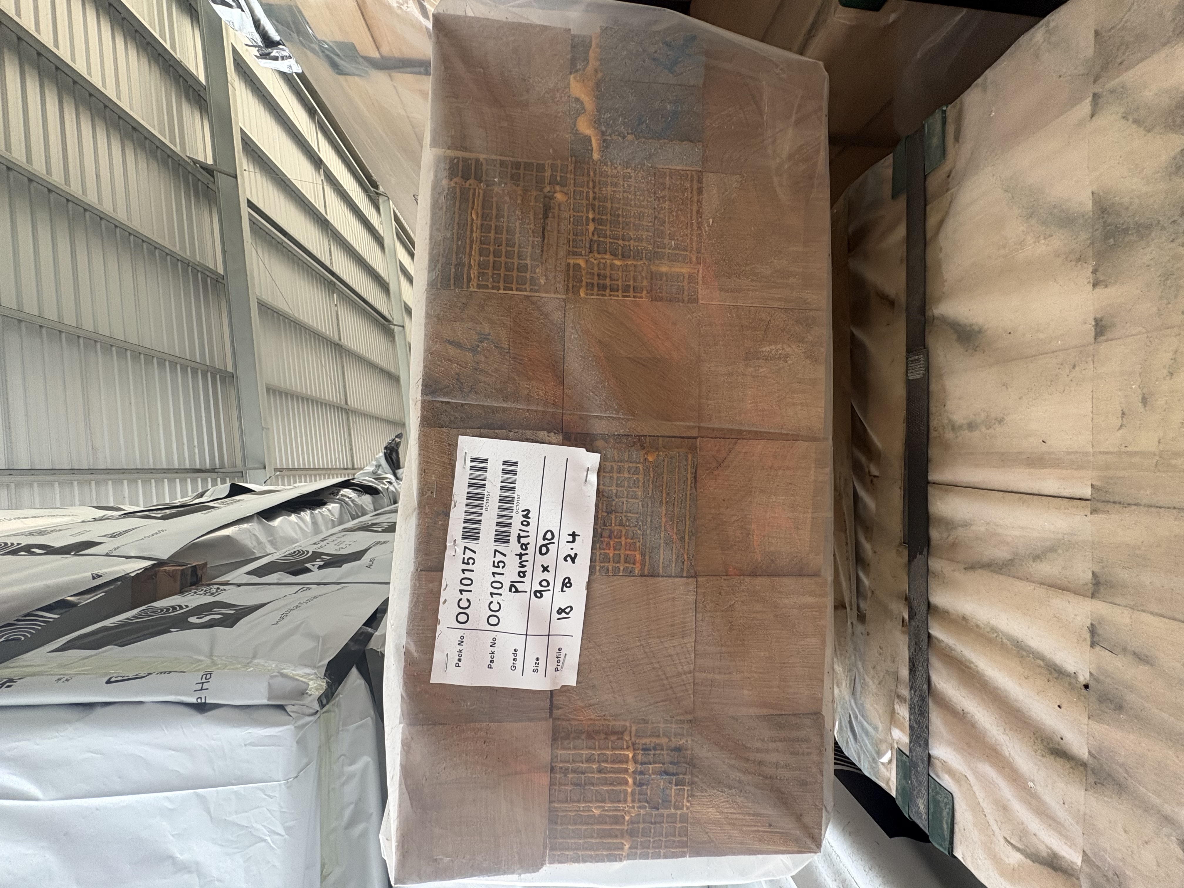 Plantation oak 90 x 90 — Shining gum